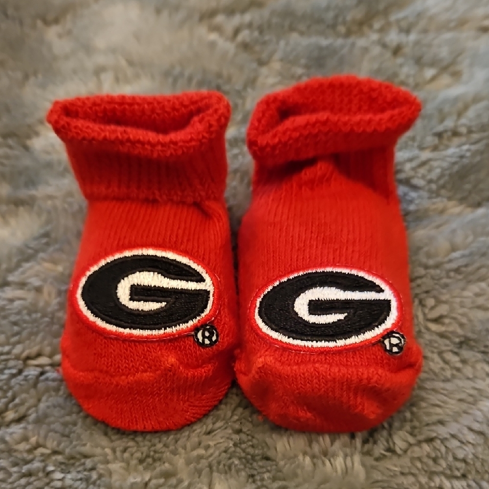 Red Georgia Bulldogs Socks with Logo